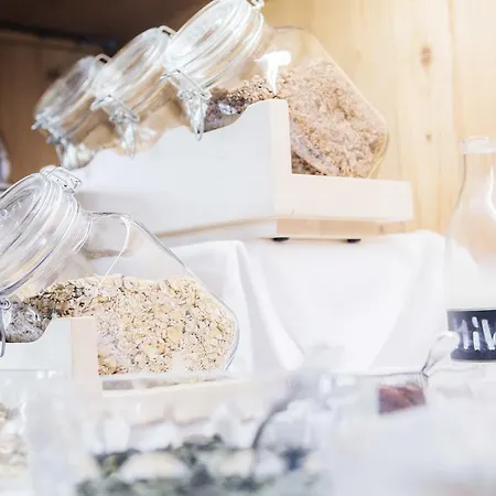 Hotel Schoenegg Wengen