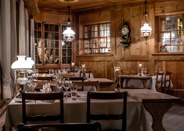 Hotel Schoenegg 3*