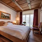 Schönegg Hotel 3*